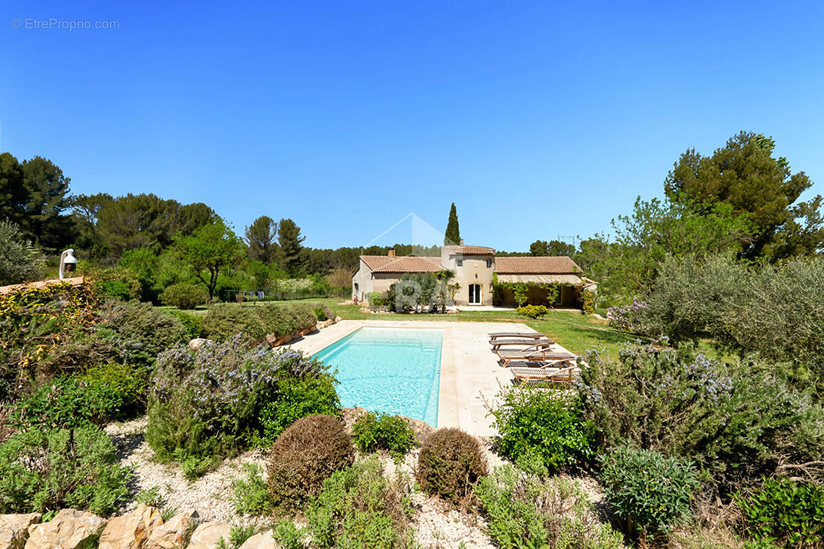 Maison à BOUC-BEL-AIR