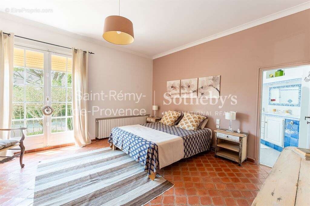 Maison à SAINT-REMY-DE-PROVENCE