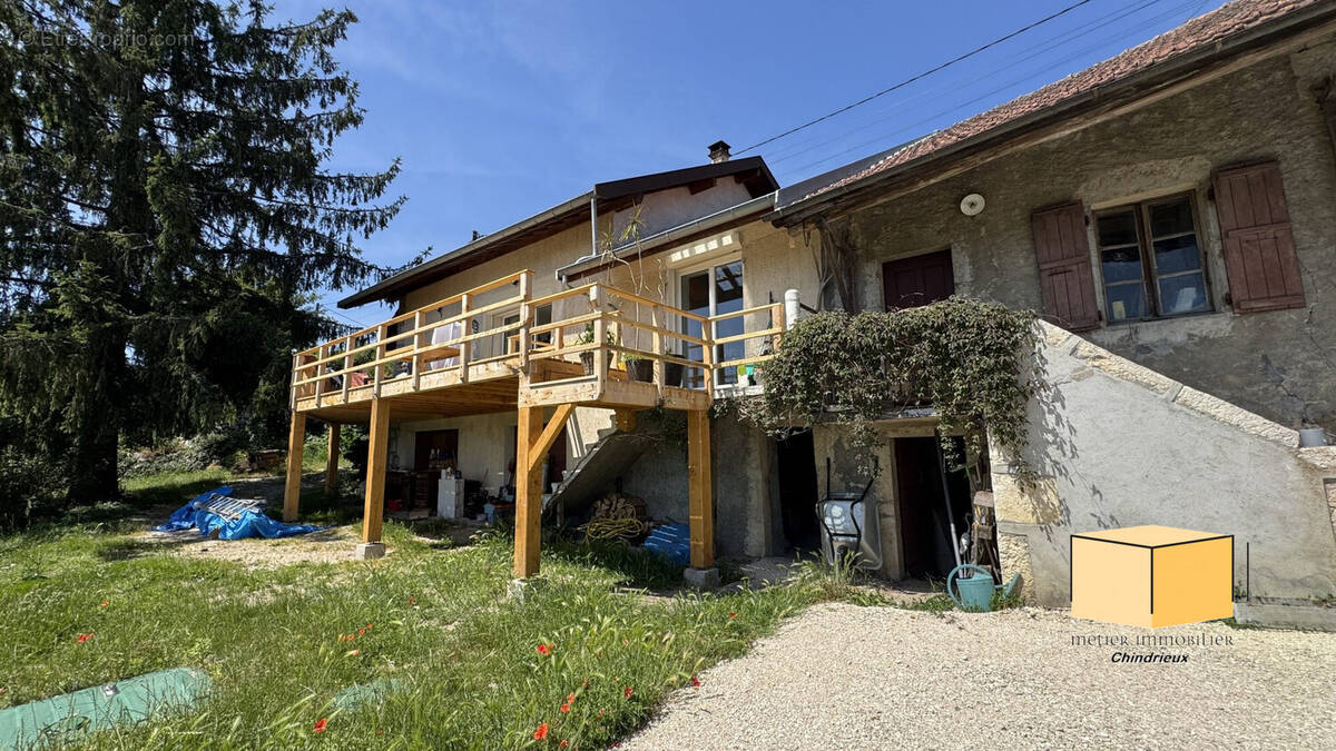 Maison à CORBONOD