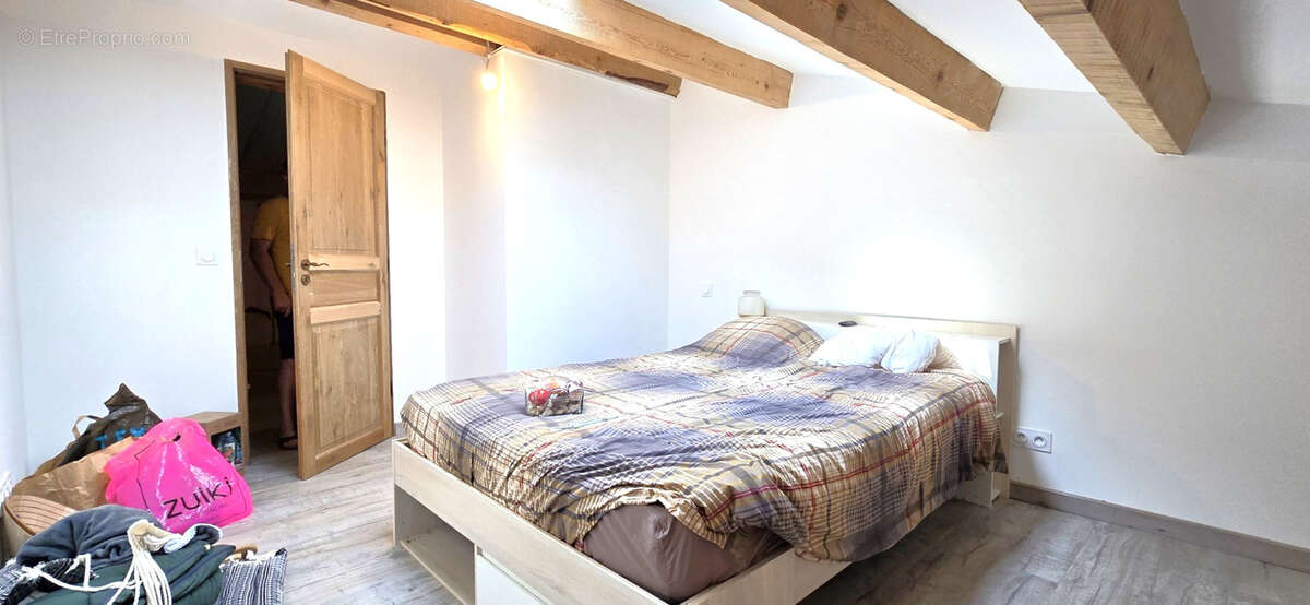 Maison de village T4 avec terrain de 300 m2 - photo 7