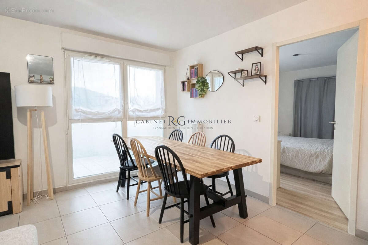 Appartement à VITRY-SUR-ORNE