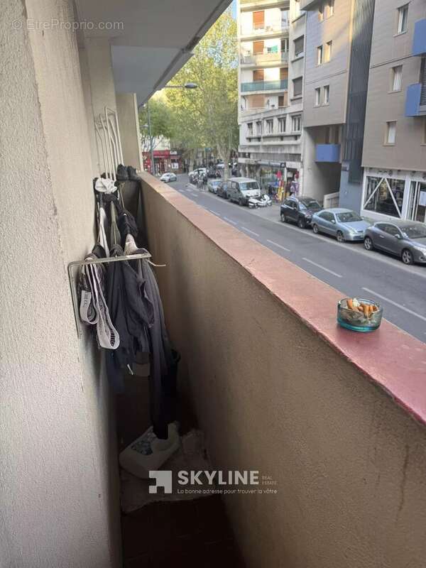 Appartement à MARSEILLE-3E