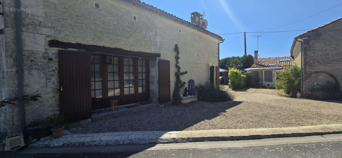 Maison à SAINT-PREUIL