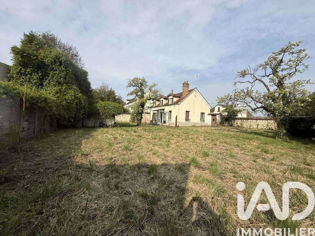 Photo 8 - Maison à MONTEREAU-FAULT-YONNE