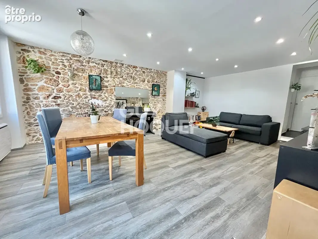 Photo Appartement à Massy au prix de 324 000€