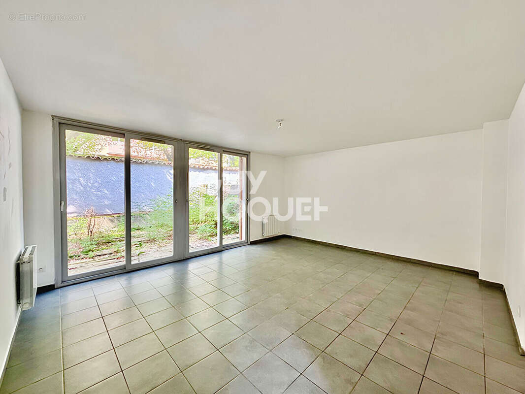 Maison à VAULX-EN-VELIN