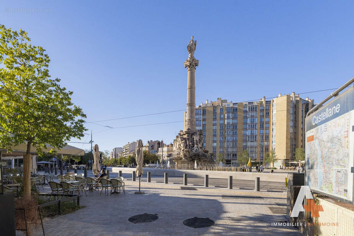 Appartement à MARSEILLE-6E