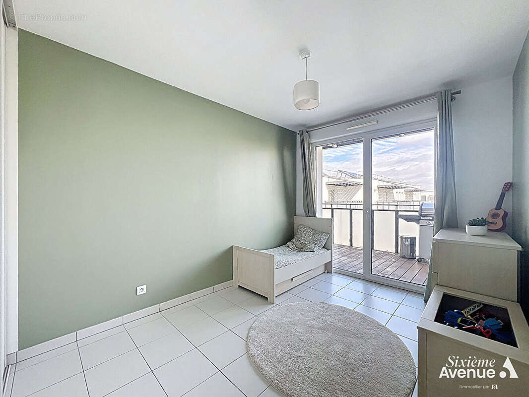 Appartement à SAINT-FONS