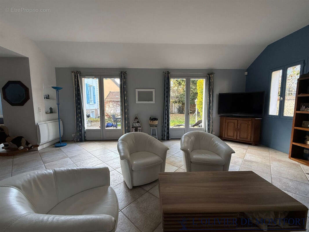 Maison à MONTFORT-L&#039;AMAURY