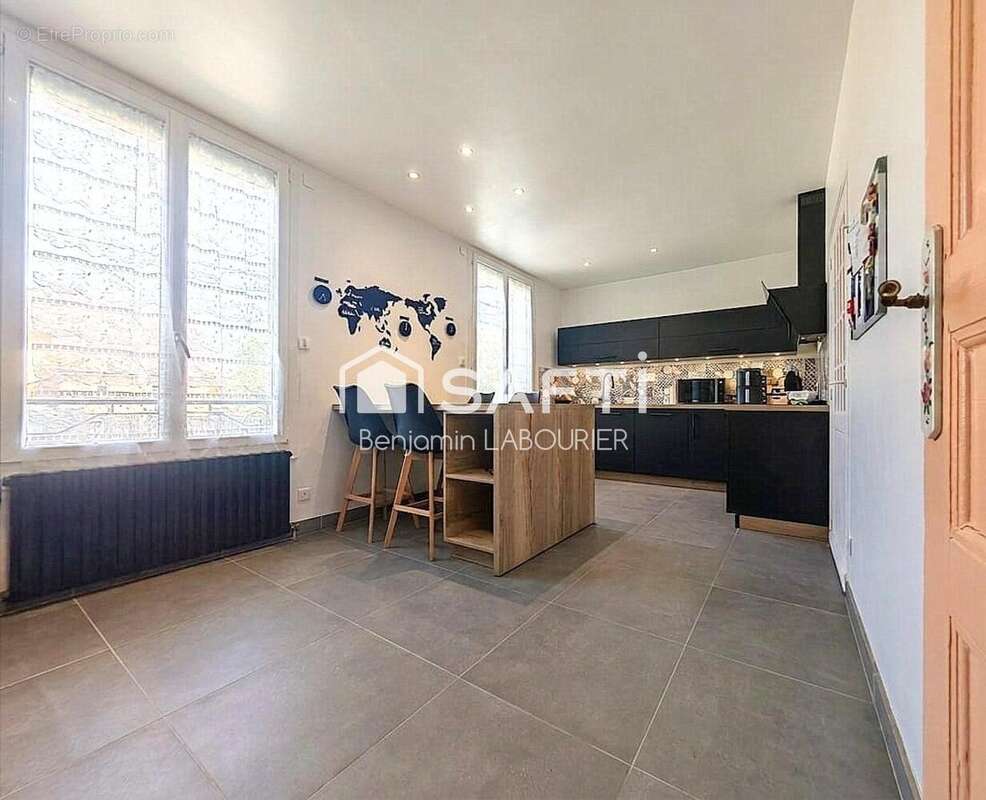 Photo 7 - Maison à JOIGNY
