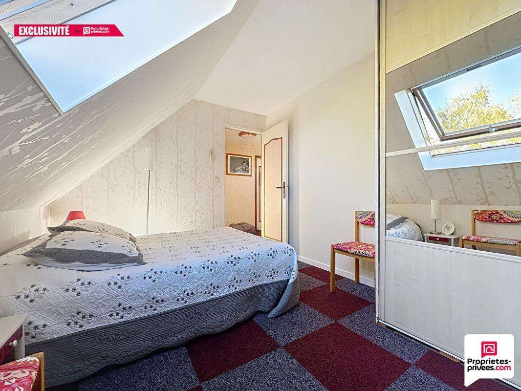 Maison à OZOIR-LA-FERRIERE