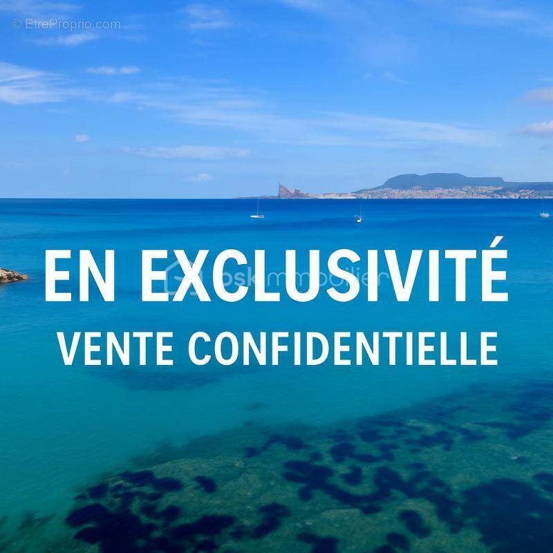 Maison à SAINT-CYR-SUR-MER