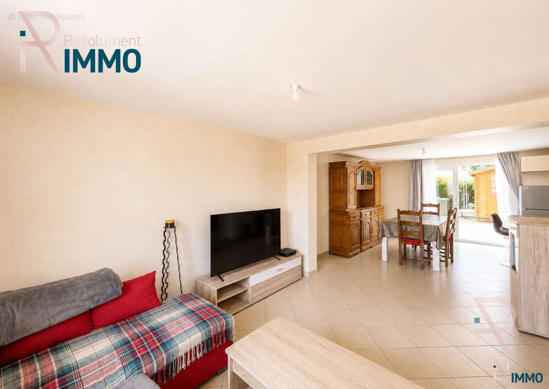 Appartement 81 m² à Cernay  - photo 6