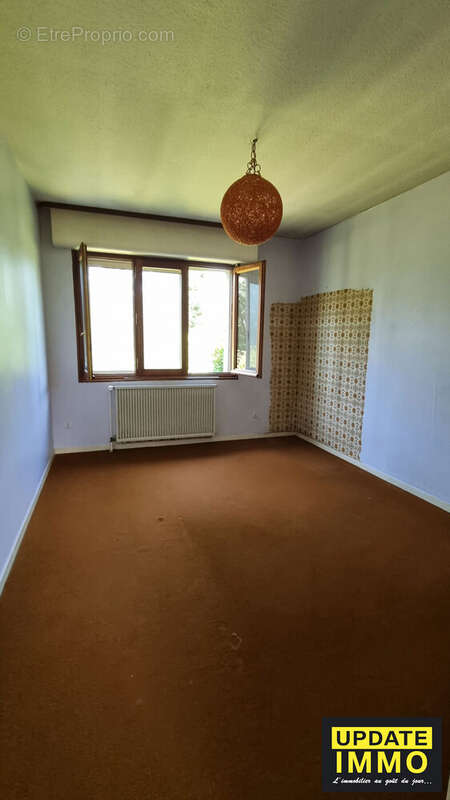 Maison 143 m² à Poussay  - photo 8