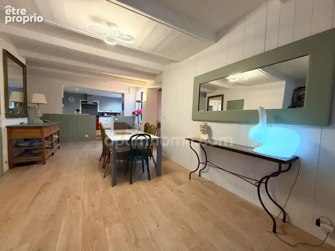 Belle maison de village 5 pièces  avec une dépendance au BOIS PLAGE EN RE 17580 - photo 7