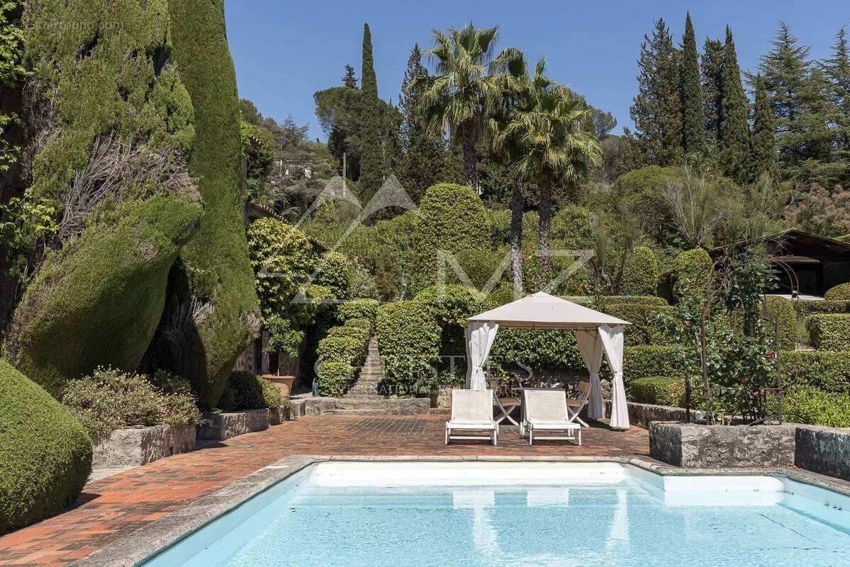 Maison à AURIBEAU-SUR-SIAGNE