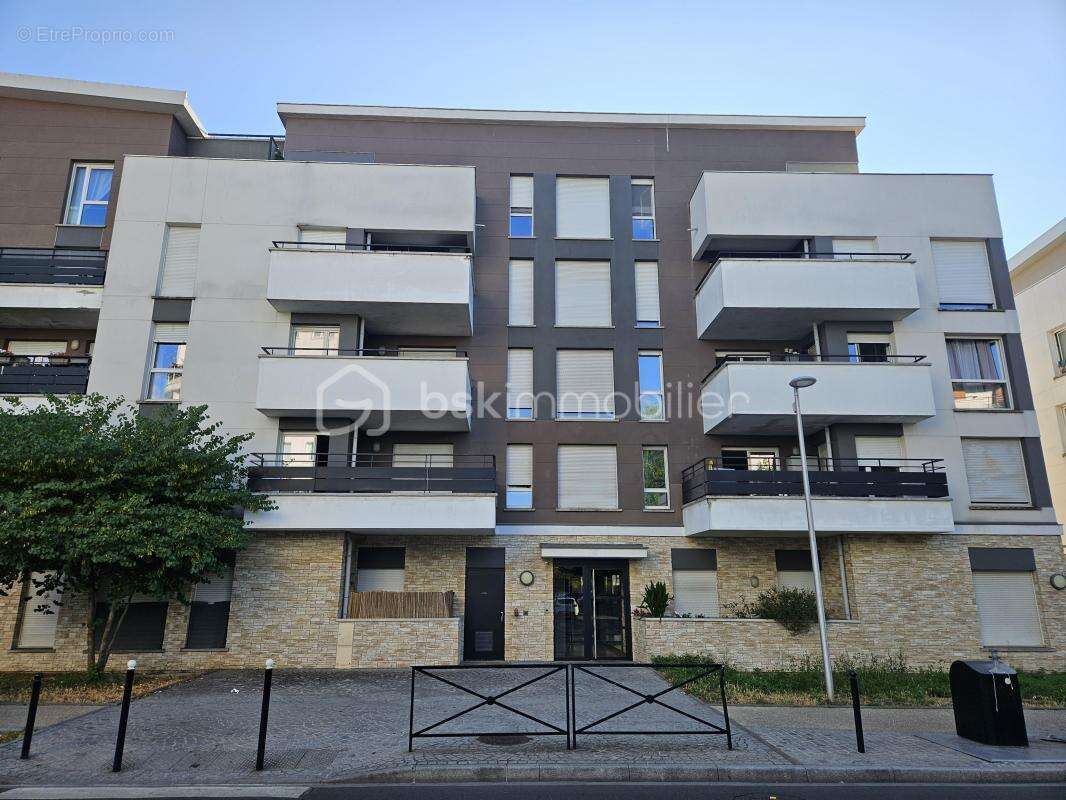 Appartement à ATHIS-MONS