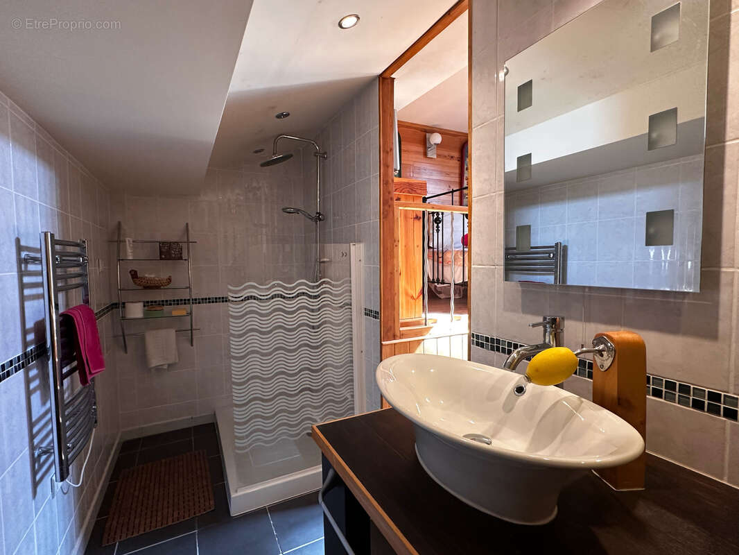 Maison à LAURE-MINERVOIS