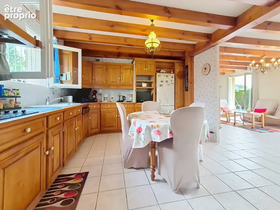 Tosse : landaise T5, piscine, atelier, double garage sur presque 1 100 m2 de terrain - photo 8