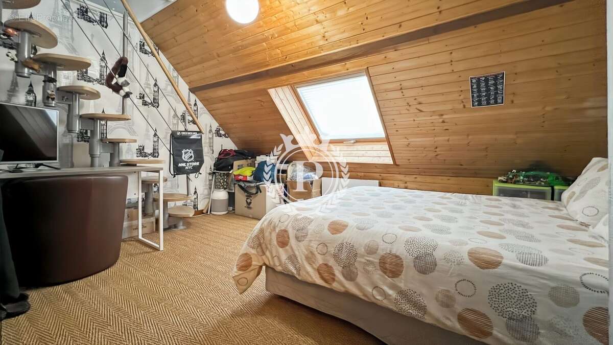 Maison à SAINT-BRICE-SOUS-FORET