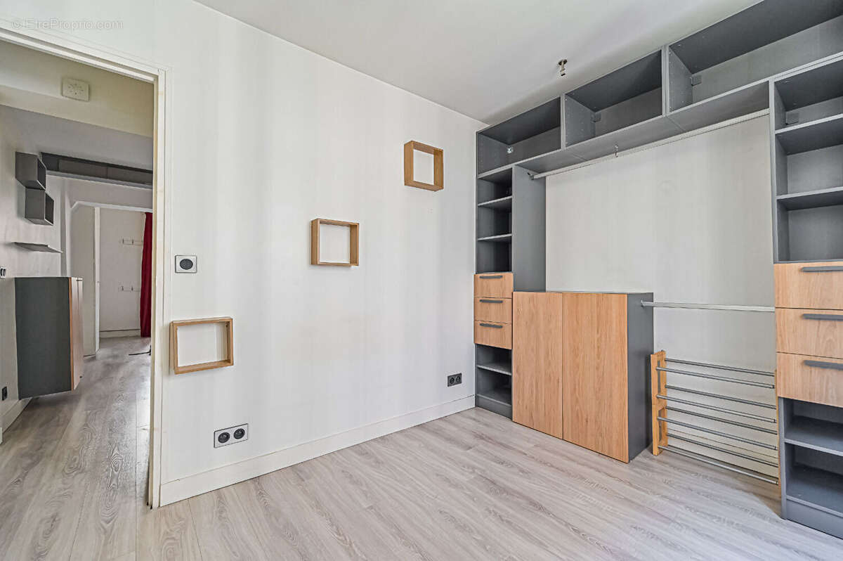 Appartement à PARIS-3E