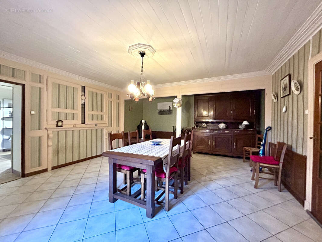 Maison à FRAIN