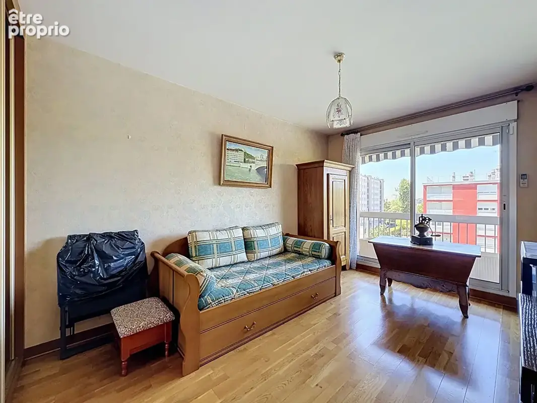 A VENDRE Appartement T3 Caluire Et Cuire 4 pièce(s) 85.22 m2 avec balcon - photo 7
