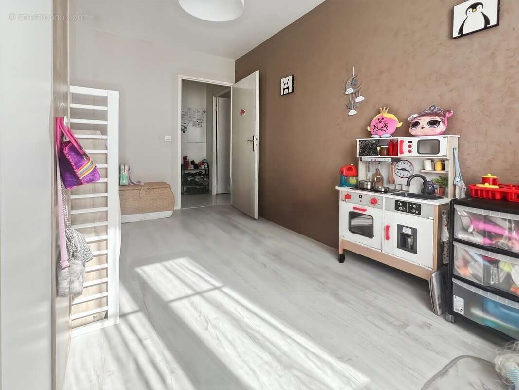 Appartement à MONTLHERY