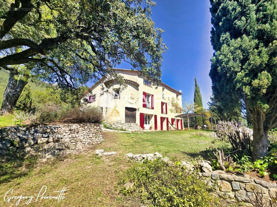 Photo 4 - Maison à LE REVEST-LES-EAUX