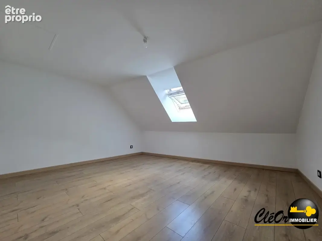 Appartement 57 m² à Saint-Jean-De-Losne  - photo 6