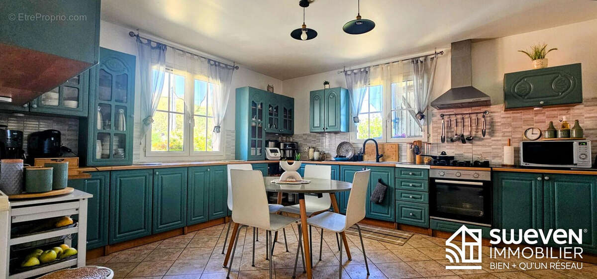 Maison à MONTESQUIEU-VOLVESTRE