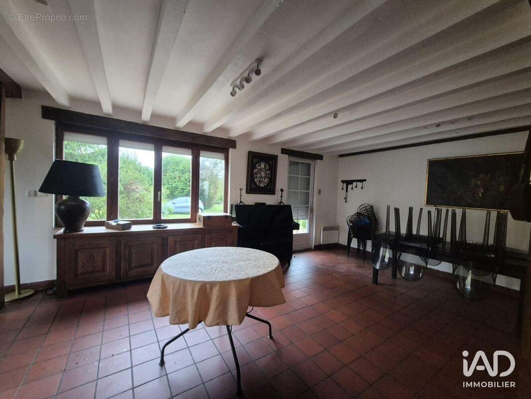 Photo 5 - Maison à SAINT-CYR-SUR-MORIN