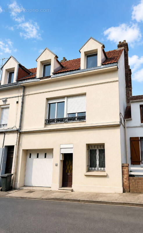Maison à LE PORTEL