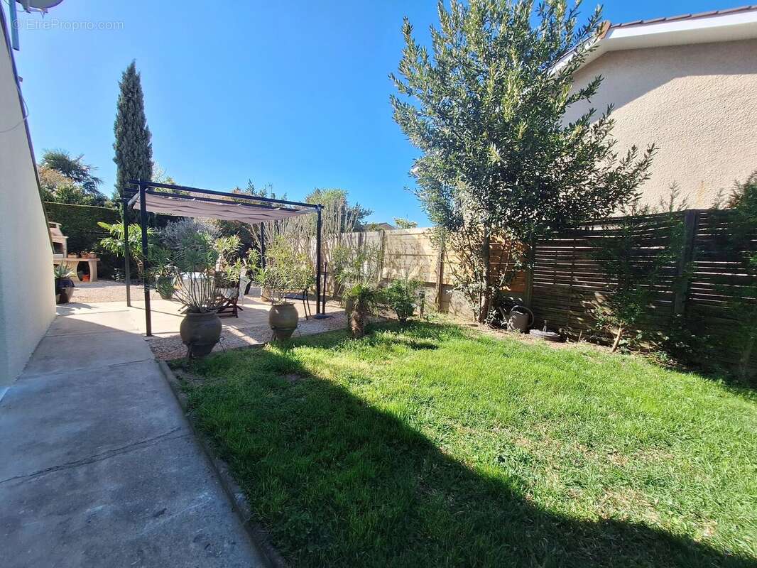 Maison à CHASSE-SUR-RHONE