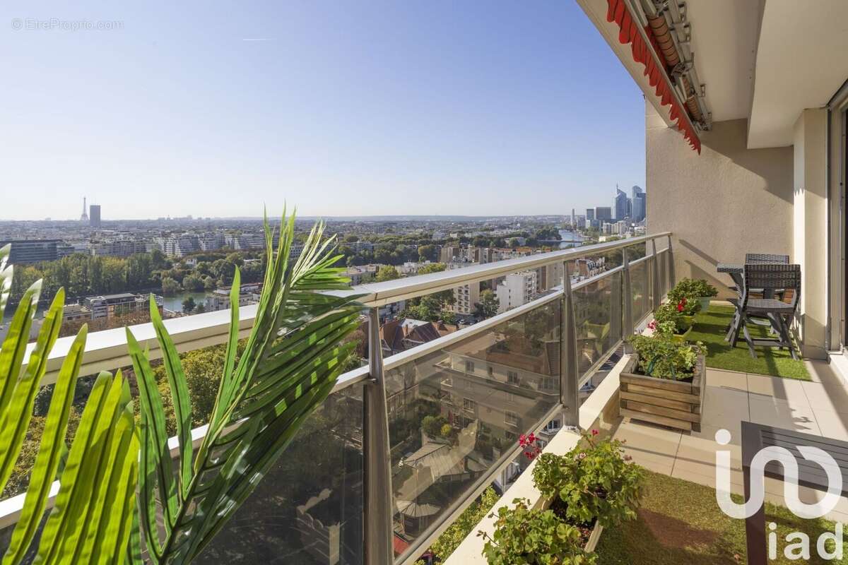 Photo 6 - Appartement à COURBEVOIE