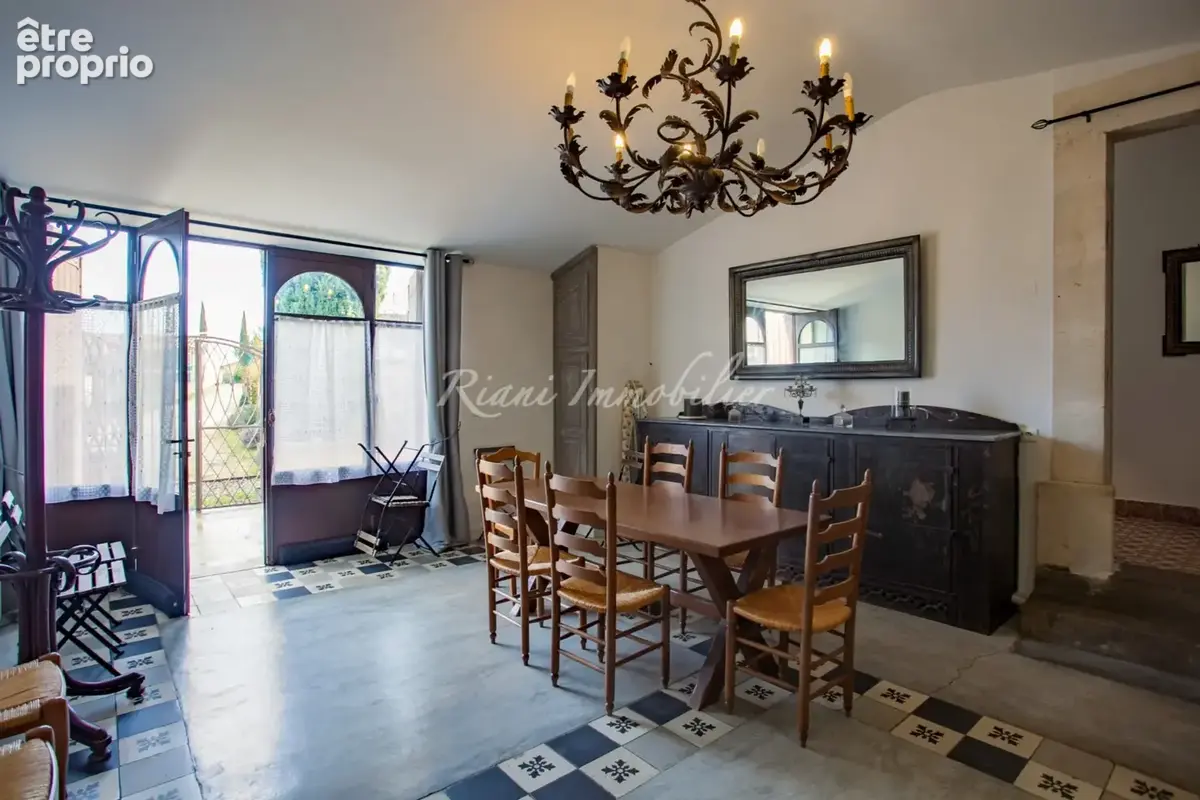 Maison 6 pièces 167 m² à vendre à Maubec (84660) - photo 5