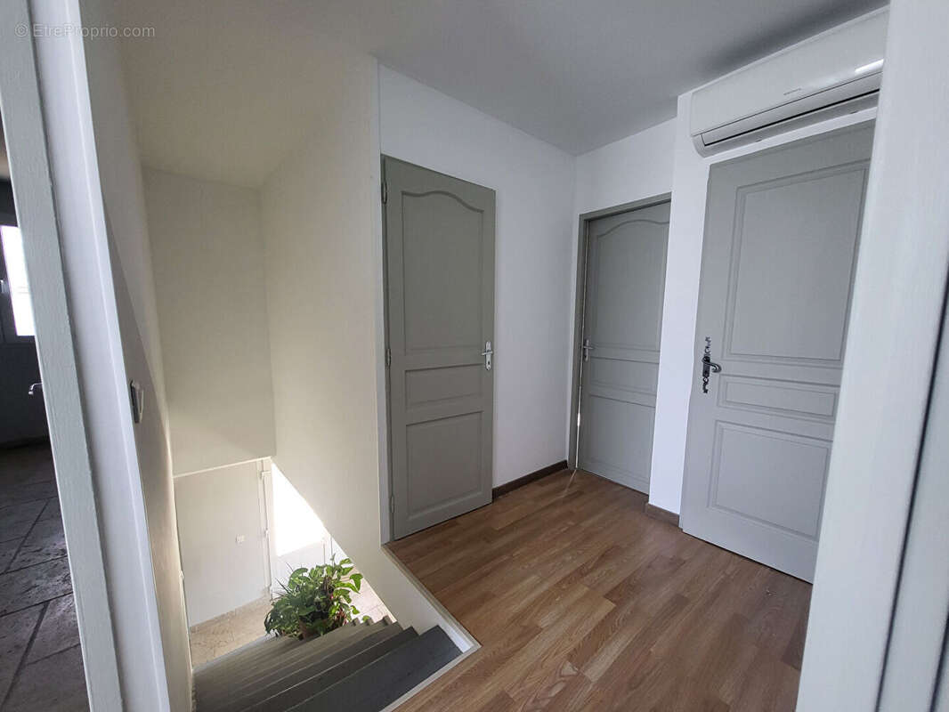 Appartement à L&#039;ISLE-SUR-LA-SORGUE