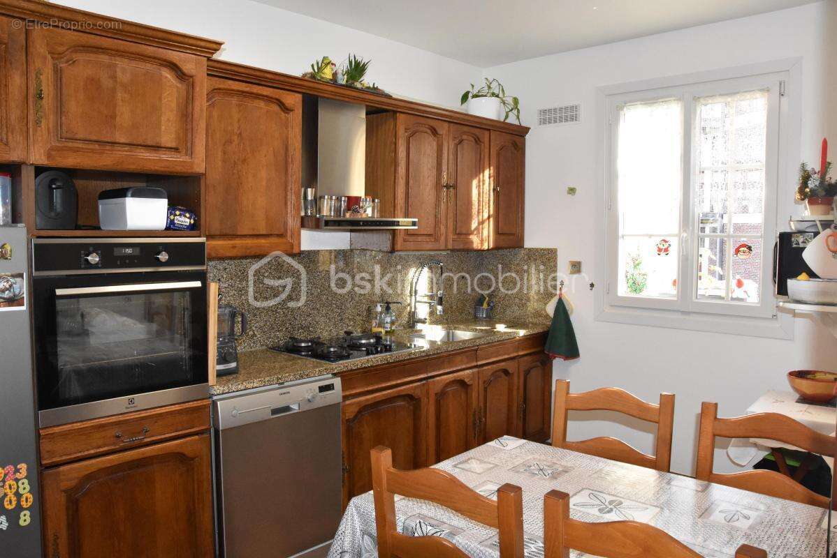 Maison à RIS-ORANGIS