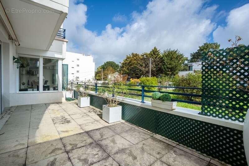La baule- proche lajarrige-appartement 102m2- terrasse de 36m2-garage-cave-local vélo et planche à voile - photo 18