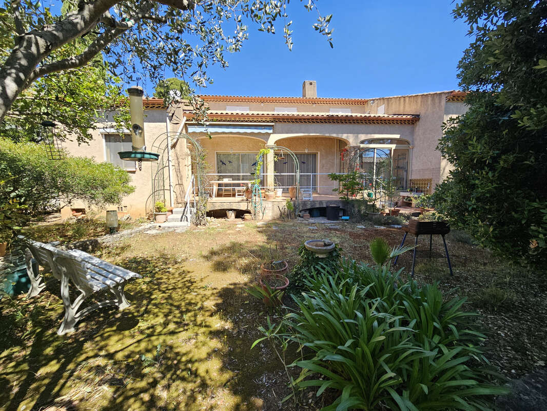 VILLA T5 de 177 m2 avec GARAGE - photo 13