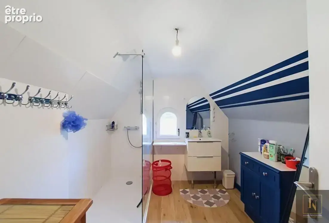 Maison 110 m2 - 4 Chambres - 5 minutes de Theix - photo 9