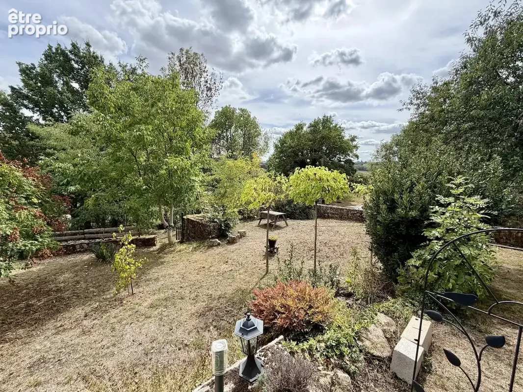 Maison d'habitation avec grand jardin à vendre près de Dommartin - photo 22