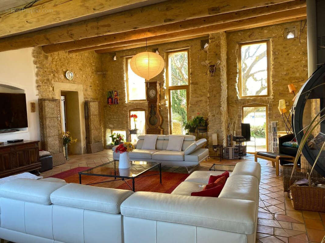 Maison à PIOLENC