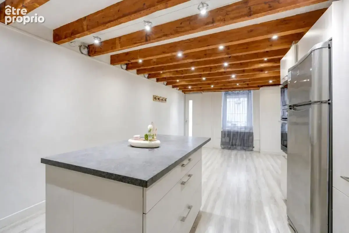 Maison de 7 pièces de 148 m² à Villefranche-sur-Saône - photo 5