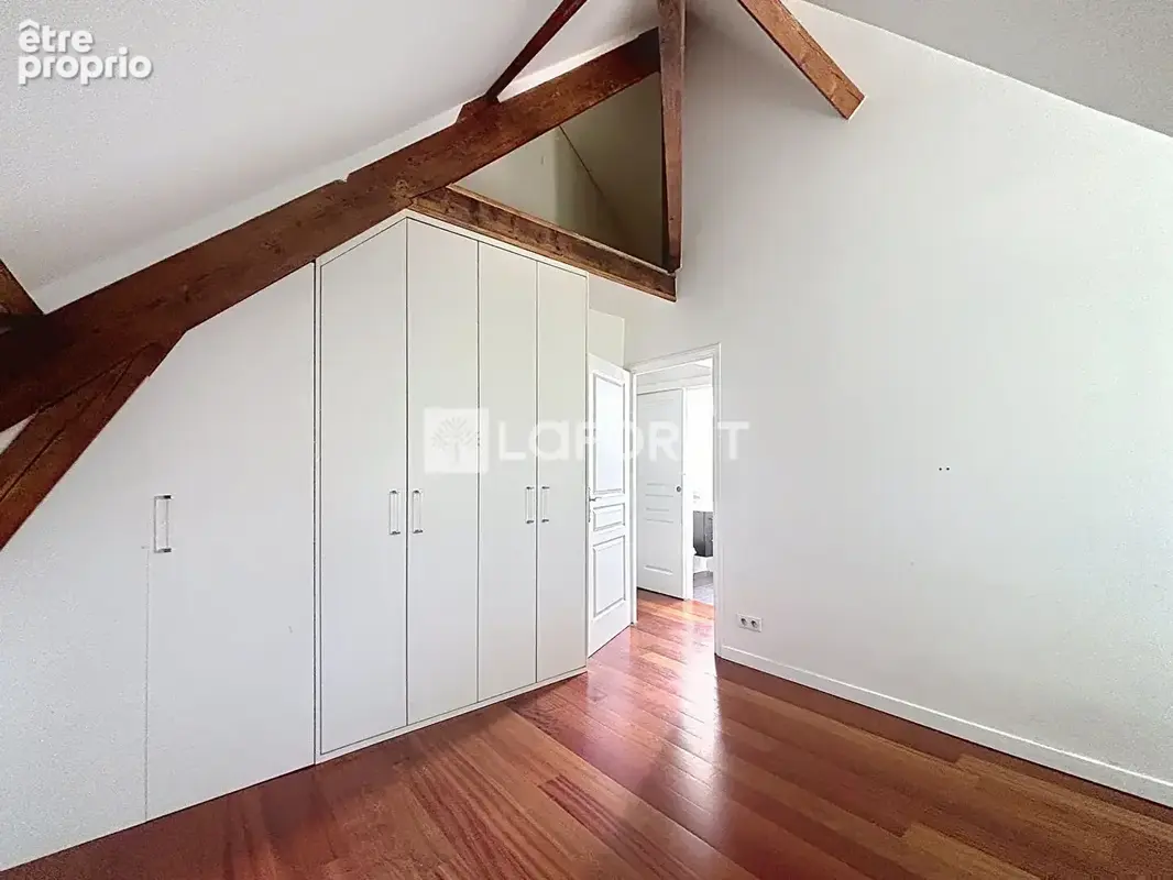 Maison Villejuif - 3 pièces - 95 m2 - Terrain de 287m² - photo 7