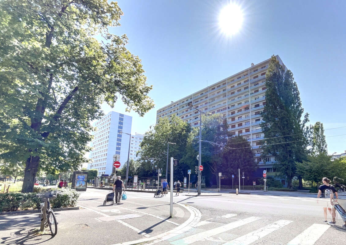 Appartement 3 pièces 92,90m2 avec balcons résidence LE VAUBAN Esplanade - photo 14