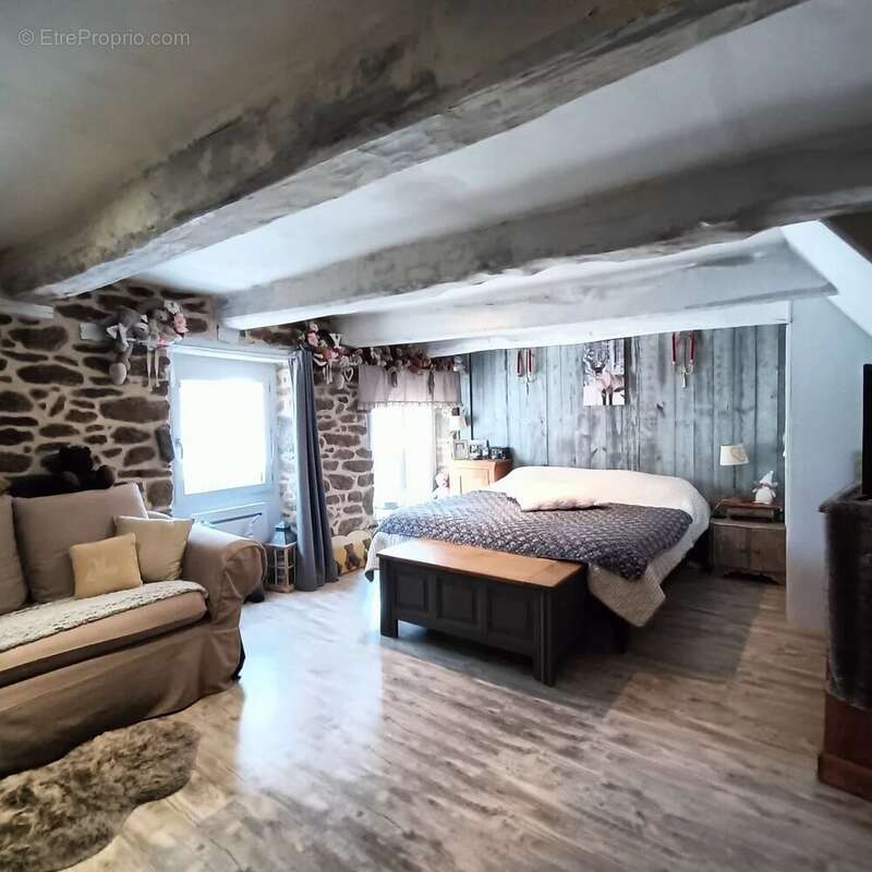 Maison à PLEUDIHEN-SUR-RANCE