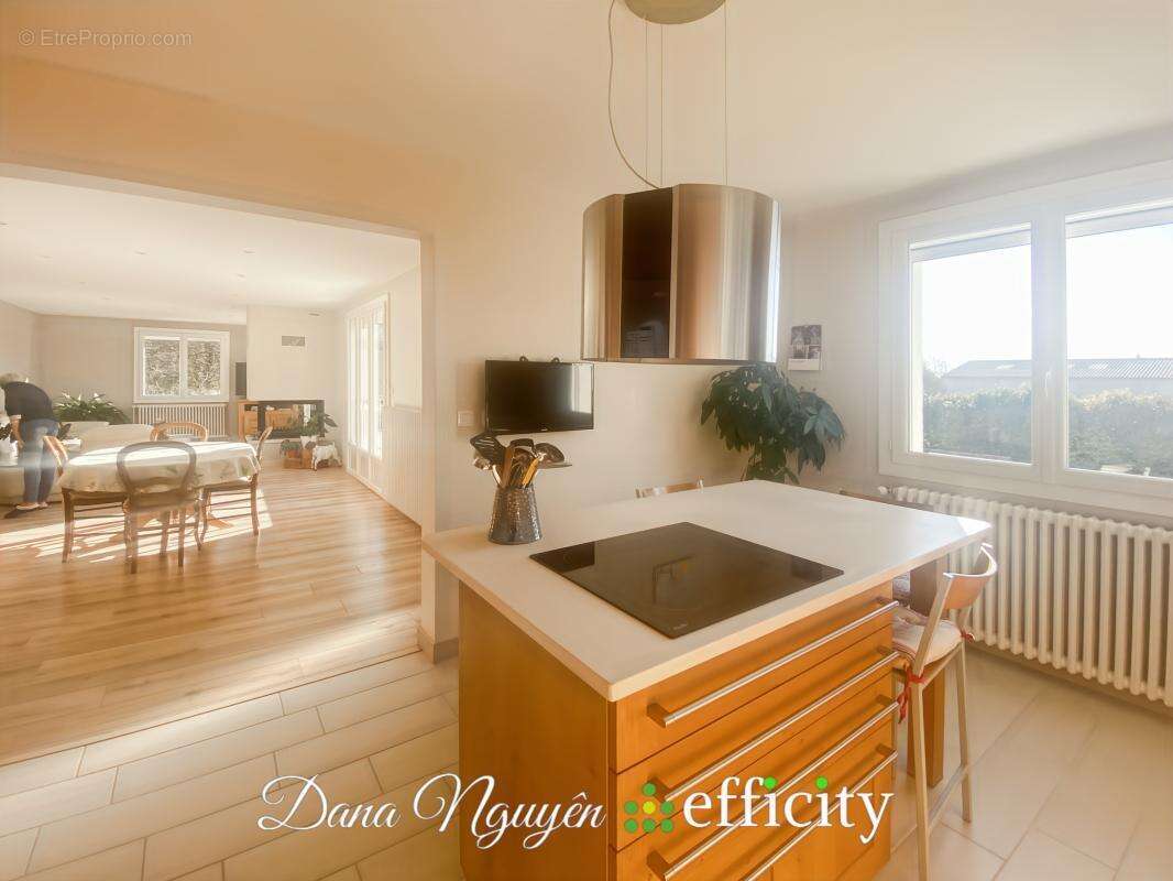 Maison 171 m² à Barjac  - photo 6