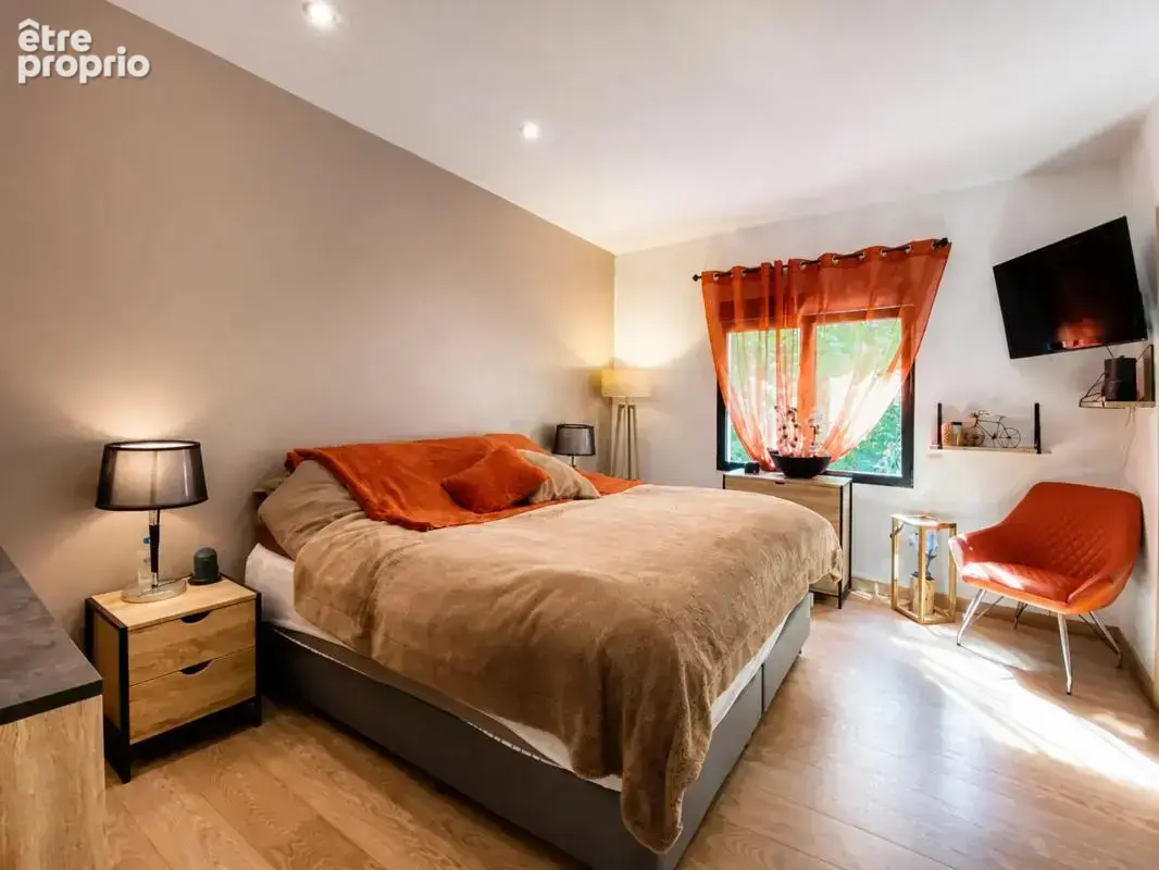 Maison de 8 pièces de 245 m² à Lamorlaye - photo 19