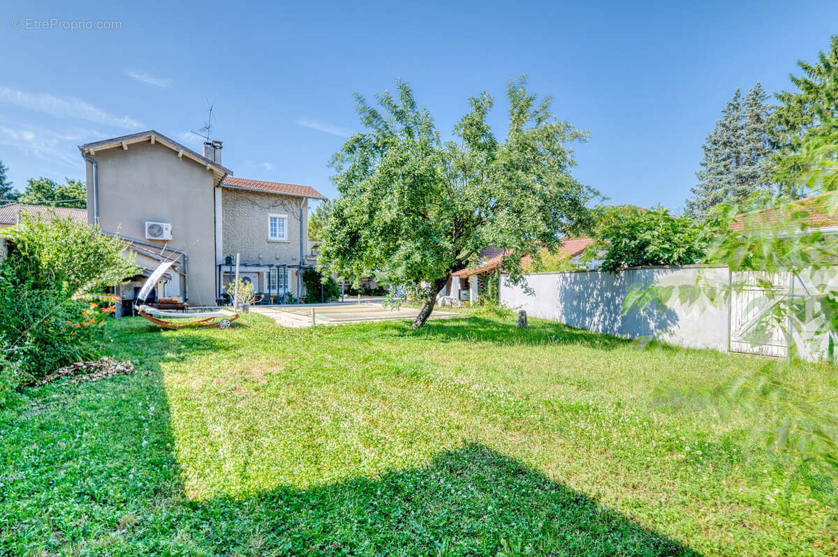 Maison à TIGNIEU-JAMEYZIEU